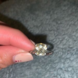 Yellow stone 925 sterling silver ring